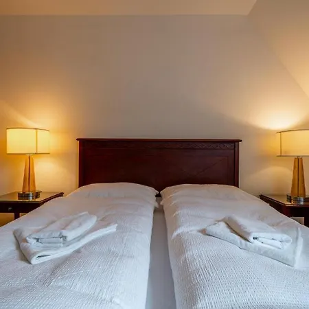 Hotel Mandat Hradistko (Prague-West)